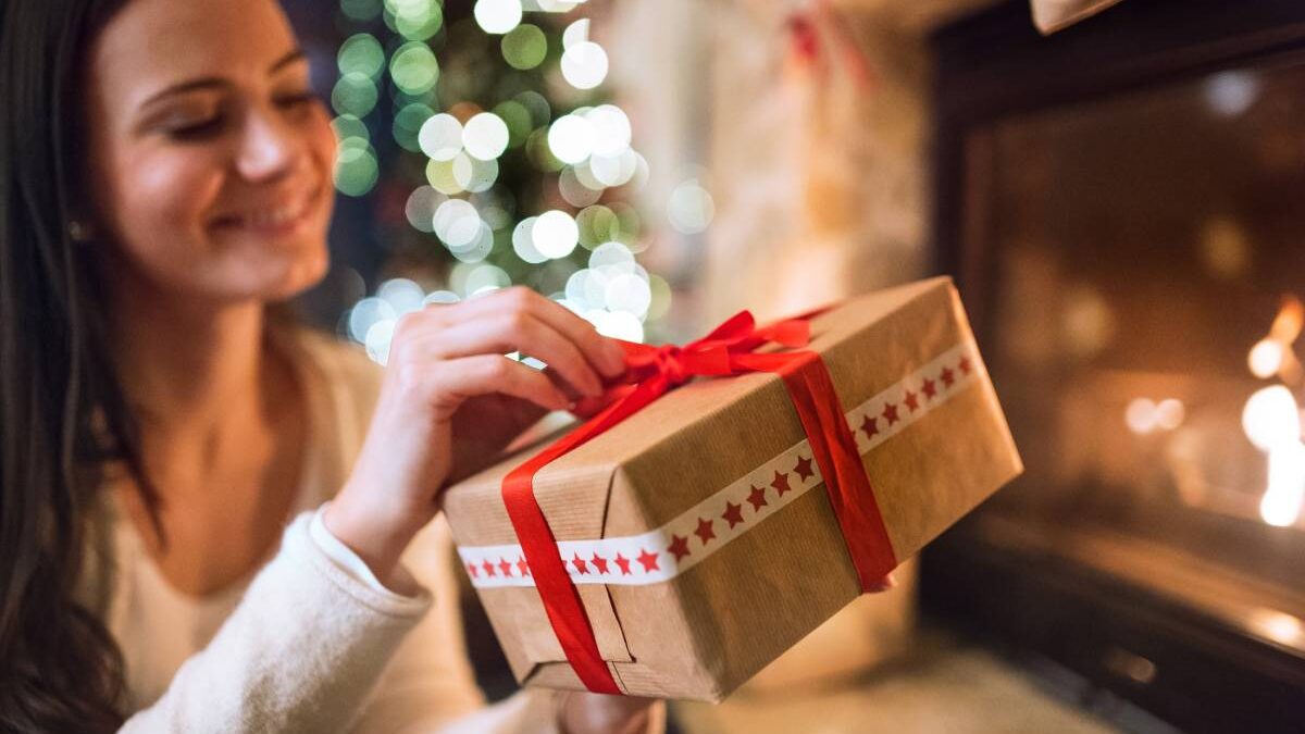 The Best Birthday Gifts For Your Daughter or Son at University